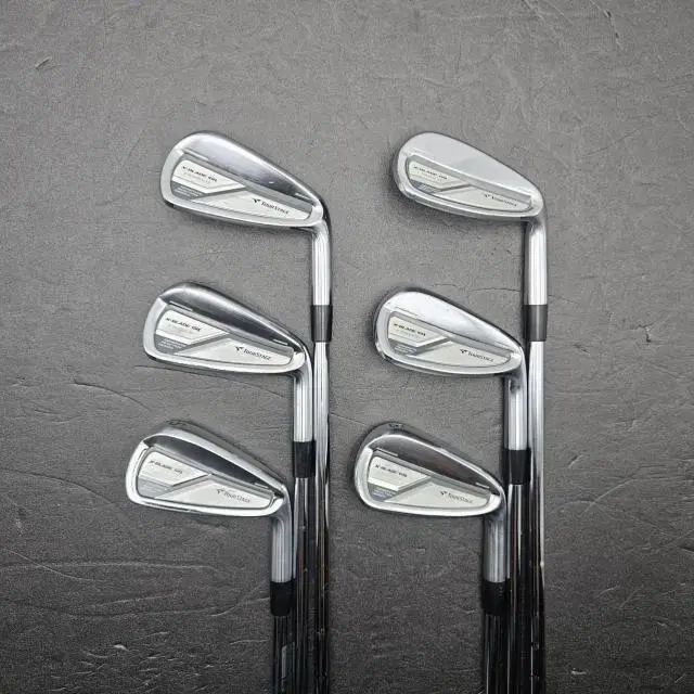 투어스테이지 X-BLADE GR FORGED 추천골프 중고아이언세트...